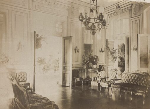 Colonial French Room